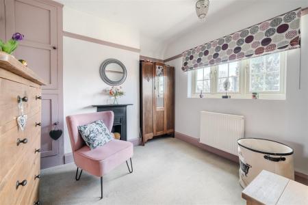 Bedroom 2.jpg