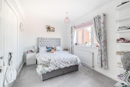 Bedroom 2.jpg