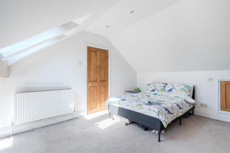 Attic Bedroom-3.jpg