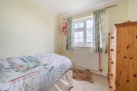 Bedroom 3.jpg