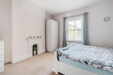 Bedroom 3.jpg