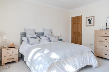 Bedroom 1-2.jpg