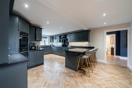 Kitchen-2.jpg