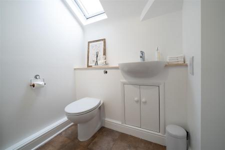 Bathroom-2.jpg