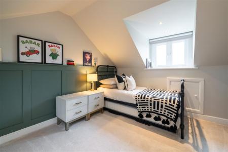 Bedroom 5.jpg