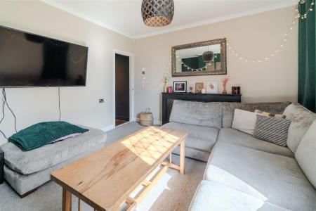 Living Room-4.jpg