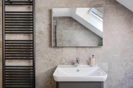 Bathroom-5.jpg