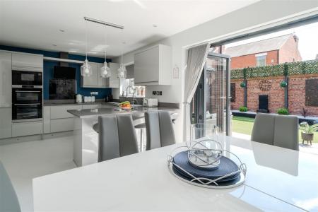 Kitchen - Diner-15.jpg