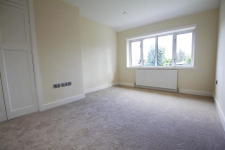 Bedroom1.jpg