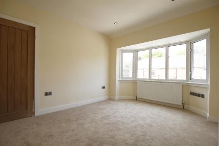 Bedroom2(1).jpg