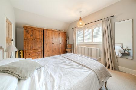 Bedroom3-4.jpg