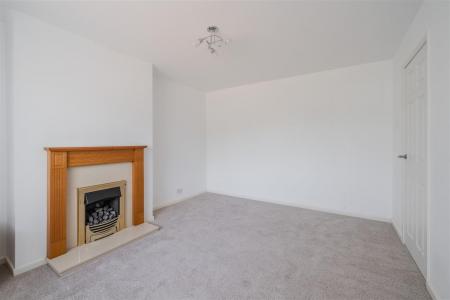 Living Room-2.jpg