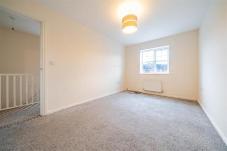 Main Bedroom-2.jpg