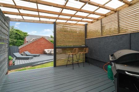 Externals-7.jpg