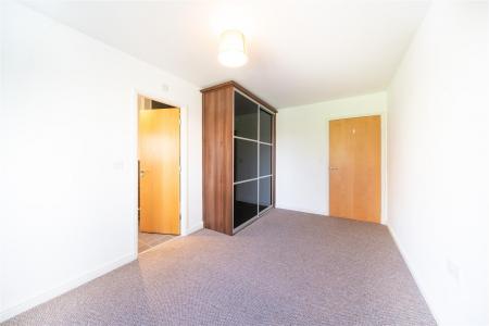 bedroom 2-3.jpg