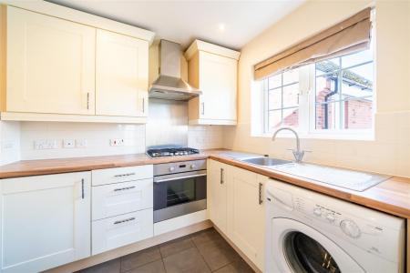 Kitchen + Living room-4.jpg