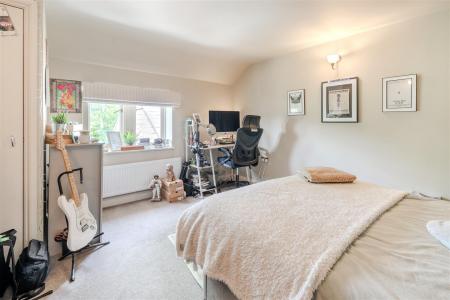 Bedroom4.jpg