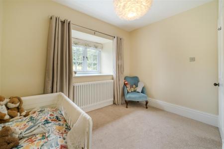 Bedroom1-2.jpg
