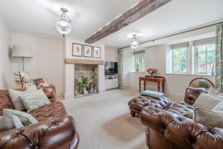 Living Room.jpg