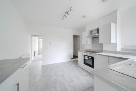 Kitchen-3.jpg