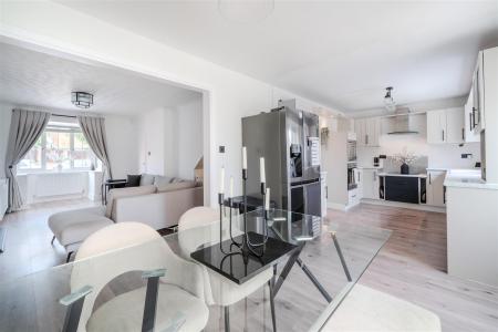 Kitchen - Diner-2.jpg