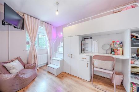 Bedroom2.jpg