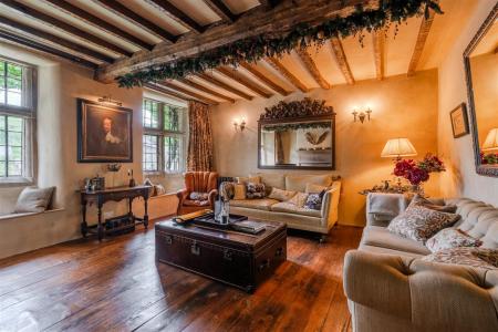 Living Room.jpg