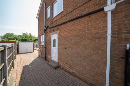 36 Errington Road-106.jpg