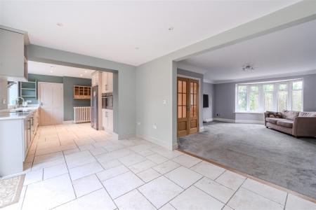 Open Plan Living-5.jpg