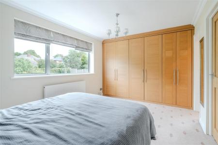 Bedroom2-3.jpg