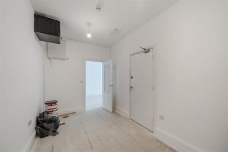 Room-2.jpg