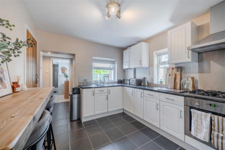 Kitchen-3.jpg