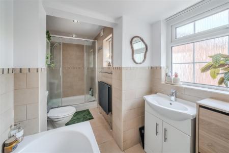 Bathroom-2.jpg