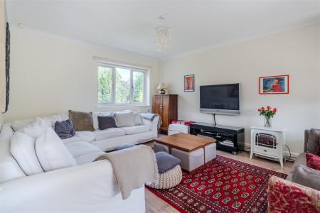 Living Room.jpg