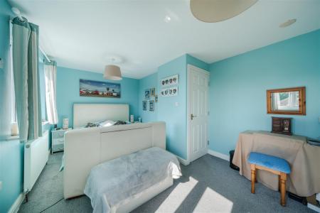 Bedroom1.jpg