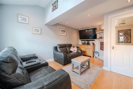 Living Room-2.jpg