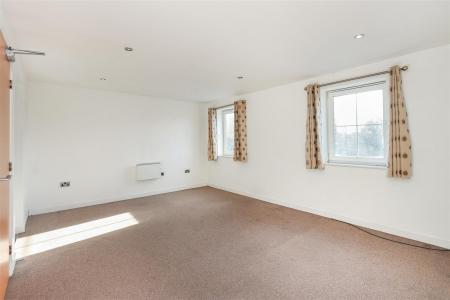 Living Room2.jpg