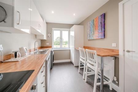 Kitchen-3.jpg