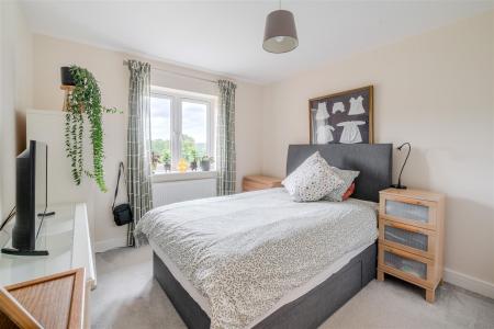 Bedroom1.jpg