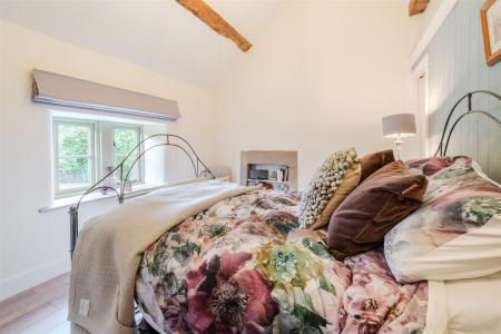 Bedroom2.jpg