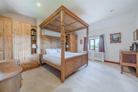 Bedroom3.jpg