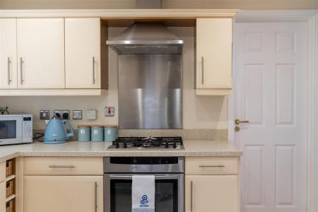Kitchen-7.jpg