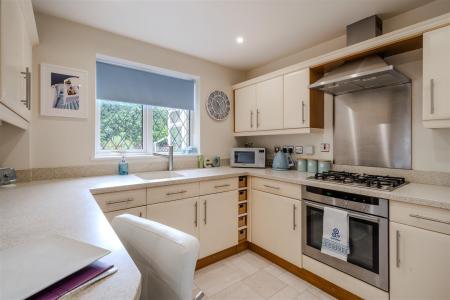 Kitchen-3.jpg