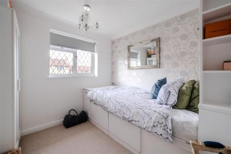 Bedroom4.jpg