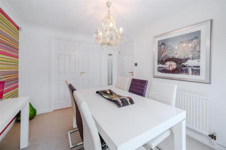 Dining Room-3.jpg