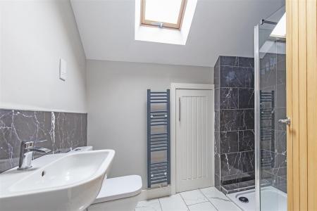 Shower Room-1.jpg