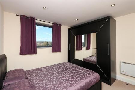 Bedroom.2.jpg