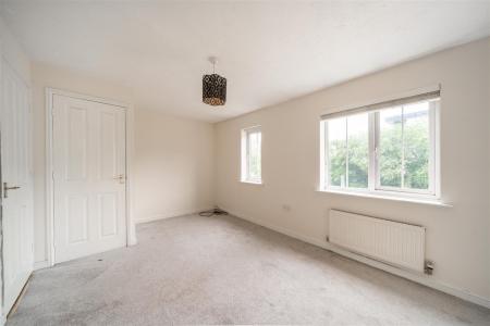 Bedroom 3-2.jpg
