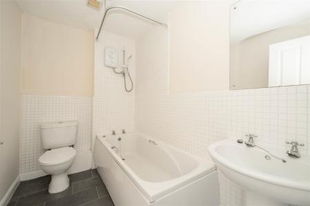 Bathroom.jpg