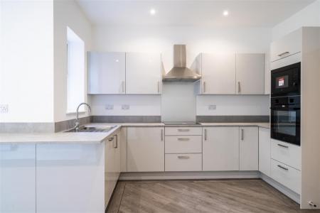 Kitchen - Dining Room--7.jpg